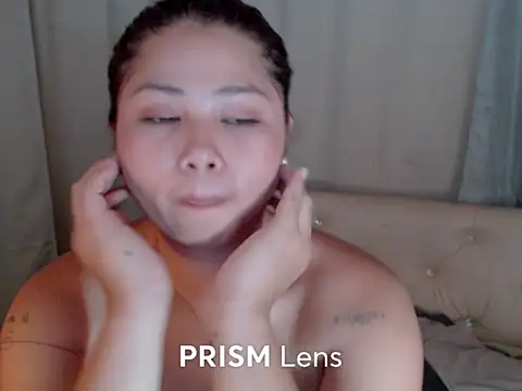 pnay_loveable webcam