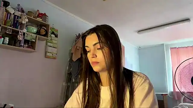 Ameliamali webcam
