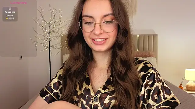 Real_cutie1 webcam