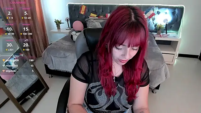 Blair_red_ webcam