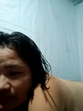 BigAss-69 webcam