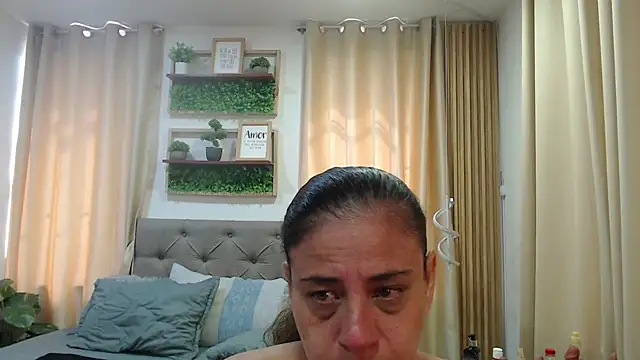 sasi_luna webcam