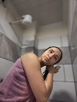 Isabella-Teen webcam