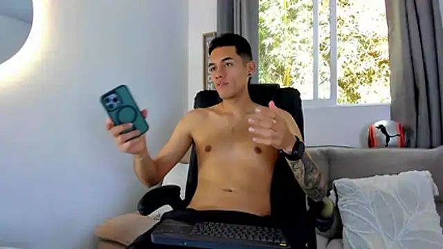 NickCopeer_ webcam