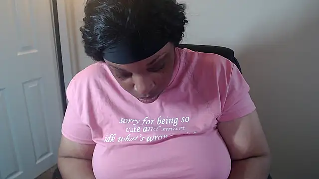 Sexymona1218 webcam