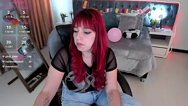 Blair_red_ webcam