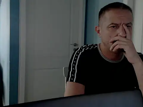 MisterFaithRO webcam