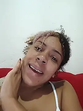 Julia_Pretinha webcam