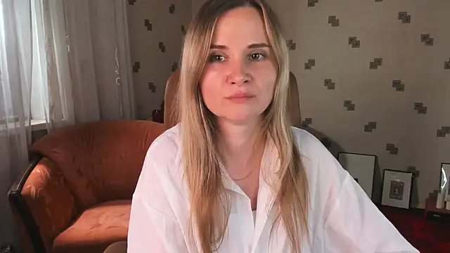 MiaSparkes webcam