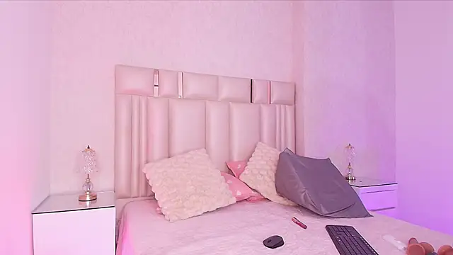 mia_velvett_ webcam
