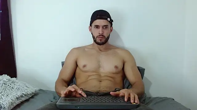 Noah_jhonsonn webcam