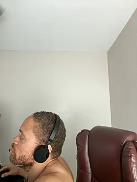 fathero1time - Fathero1time's free webcam - UK Sex Cams