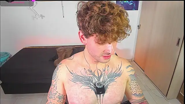 Ares_blue webcam