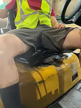 PuttieIn's live cam