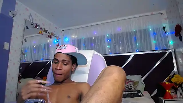 Santy_bigcock_01 webcam