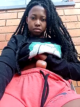 Sweethoneypot25 webcam