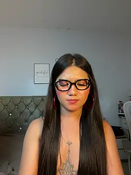 JassmineLove webcam