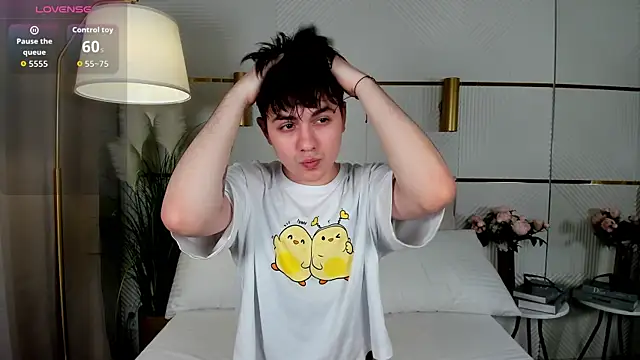 FetishFox webcam