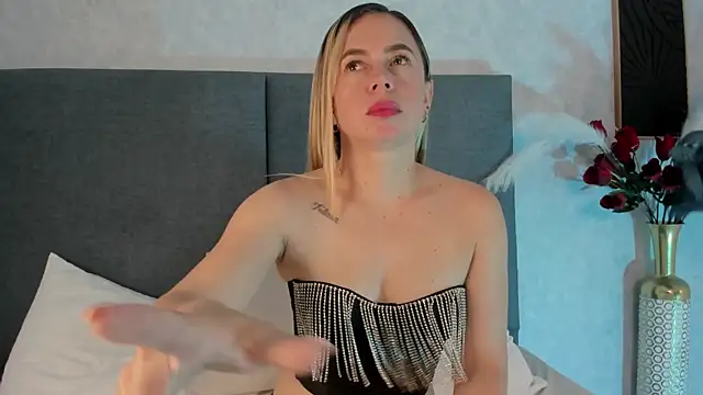 Roxxyfiore webcam