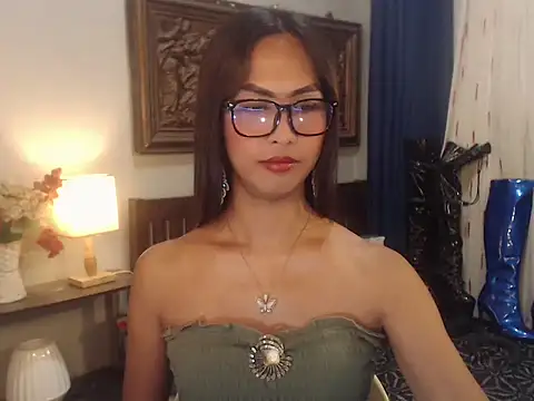 Nathalieheartt webcam