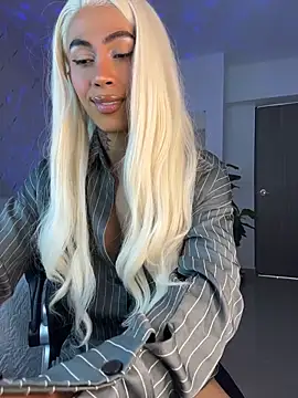 Kesenctel - Trans webcam sex chat