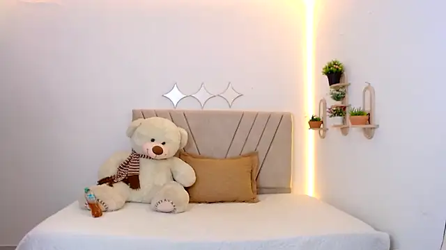 zara_cute webcam