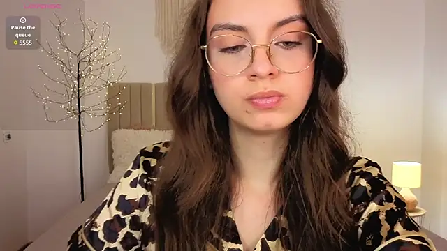 Real_cutie1 webcam