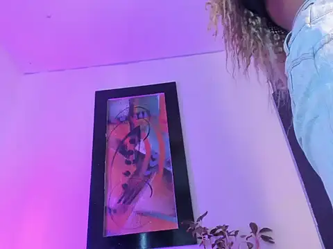 Ciara_HotTs webcam