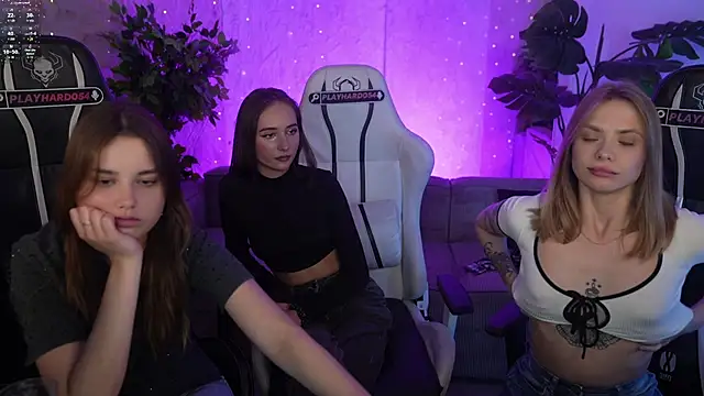 Angy_Netal webcam