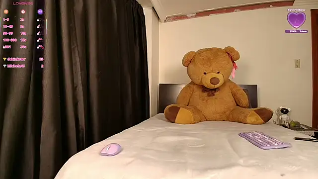 Samanntthaa__ webcam