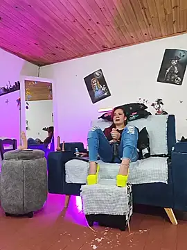 keila_j webcam
