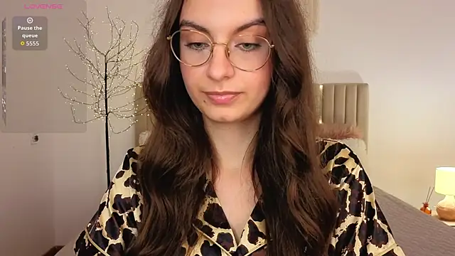 Real_cutie1 webcam
