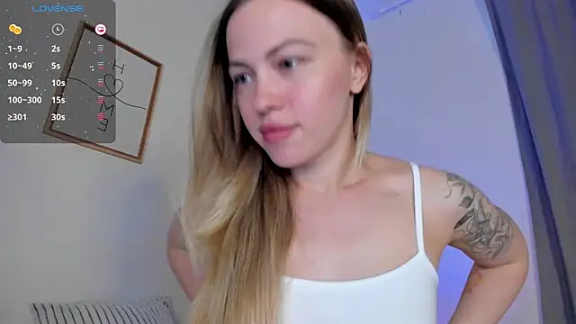 damn_cutie webcam