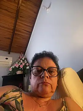Sharongirl07 webcam