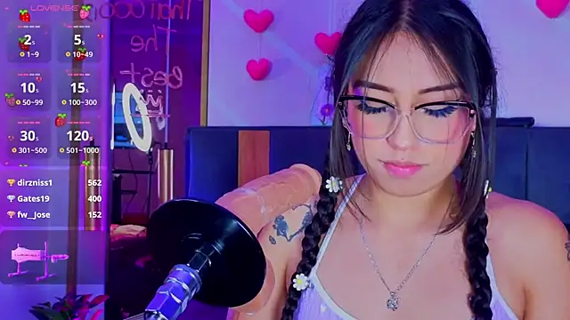 MadyJackson webcam