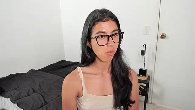 Mazikeen__18 webcam