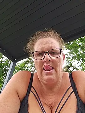 MissQueenBeex webcam