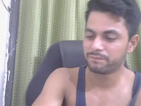Stubborndesiboy webcam