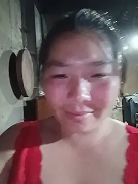 quynhkoolbae webcam
