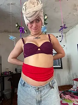 Kitty_Melodi webcam