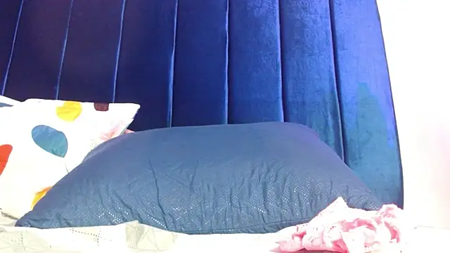 valeri_sotoo webcam