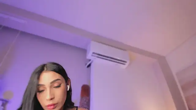 _victoria_lee webcam