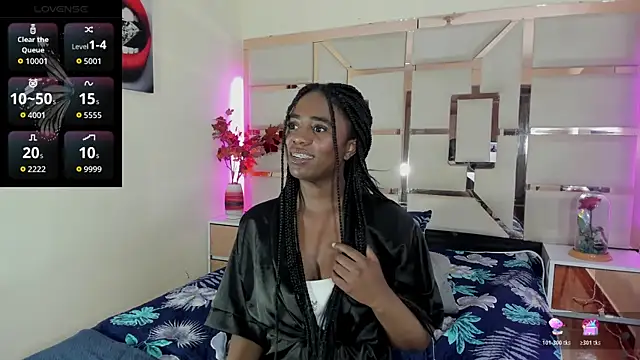 mila_fosterr webcam