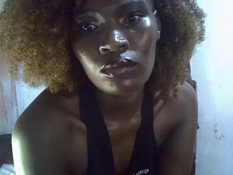 Ivynoir101 webcam