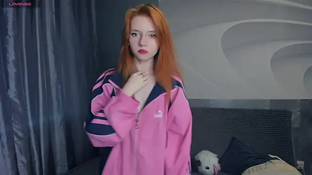 TarynPalek webcam
