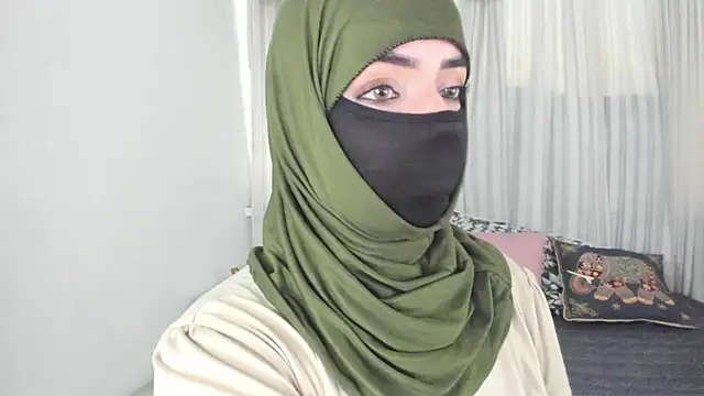 Uzra_hayed webcam