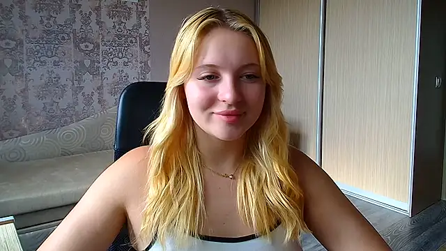 Milka_kiss_ webcam