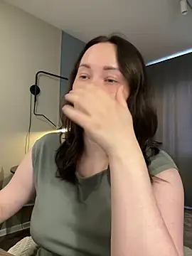 Kiss_My_Body webcam