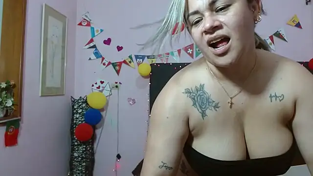 pamela_echeverria webcam