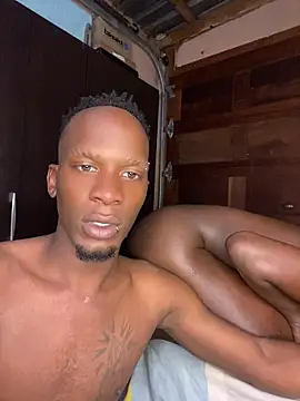 RAWFREAKYVERSE webcam